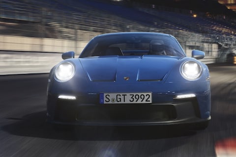 ‘Volkswagen overweegt beursgang Porsche’