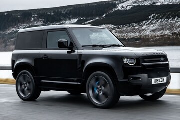 Land Rover Defender V8