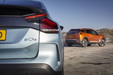 Citroën ë-C4 vs. Peugeot e-2008