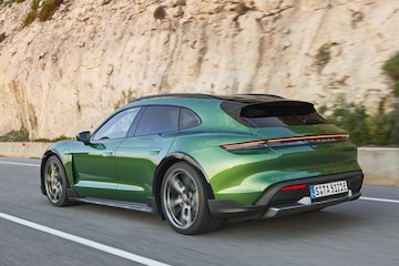 Porsche Taycan Cross Turismo