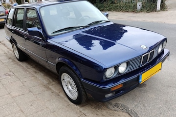 BMW 3-serie E30
