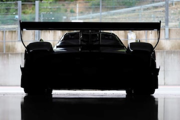 Pagani Huayra R teaser