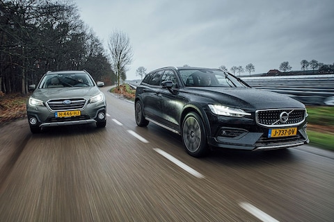 Subaru Outback vs. Volvo V60 Cross Country - Vergelijkende Test