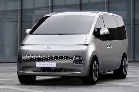 Hyundai Staria vanuit alle hoeken