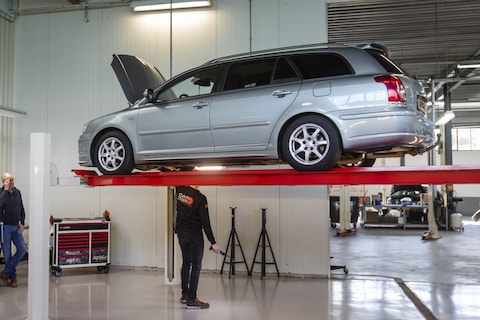 Toyota Avensis Wagon 2.2 D4-D – 2007 – 549.354 km - Klokje Rond