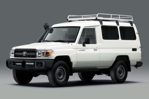 Toyota Land Cruiser klaar voor vaccintransport