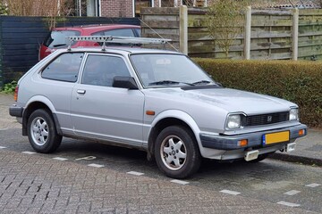 Honda Civic 1983 in het wild