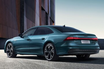 Audi A7L