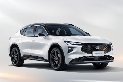 Ford Evos gepresenteerd als mogelijke Mondeo-opvolger