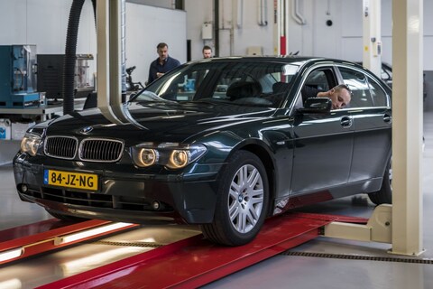 BMW 735i - 2002 - 333.083 km - Klokje Rond