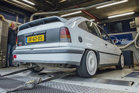 Opel Kadett GSI 16V - Op de Rollenbank