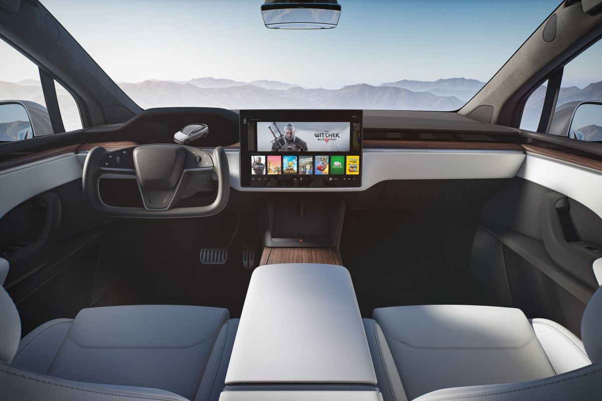 Tesla Model X
