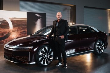 Lucid Air ontwerper Derek Jenkins