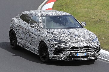 Spyshots Lamborghini Urus Evo