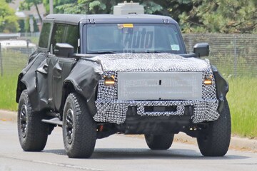Ford Bronco Raptor spyshots