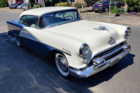 Oldsmobile Ninety-Eight (1954) - In het Wild