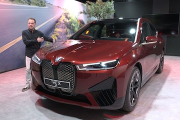 BMW iX