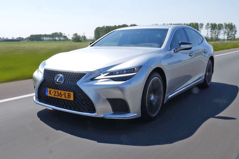 Lexus LS500h - Achteruitkijkspiegel
