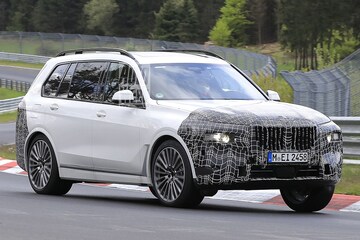 Spyshots BMW X7
