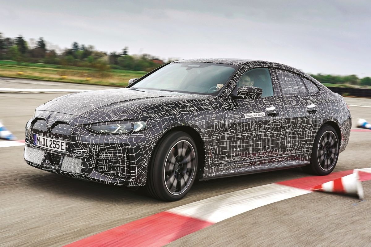 BMW i4