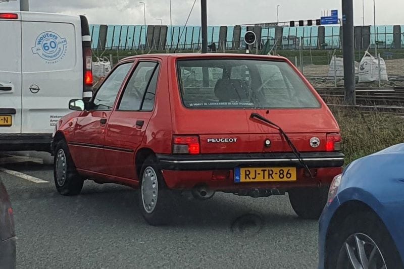 Peugeot 205