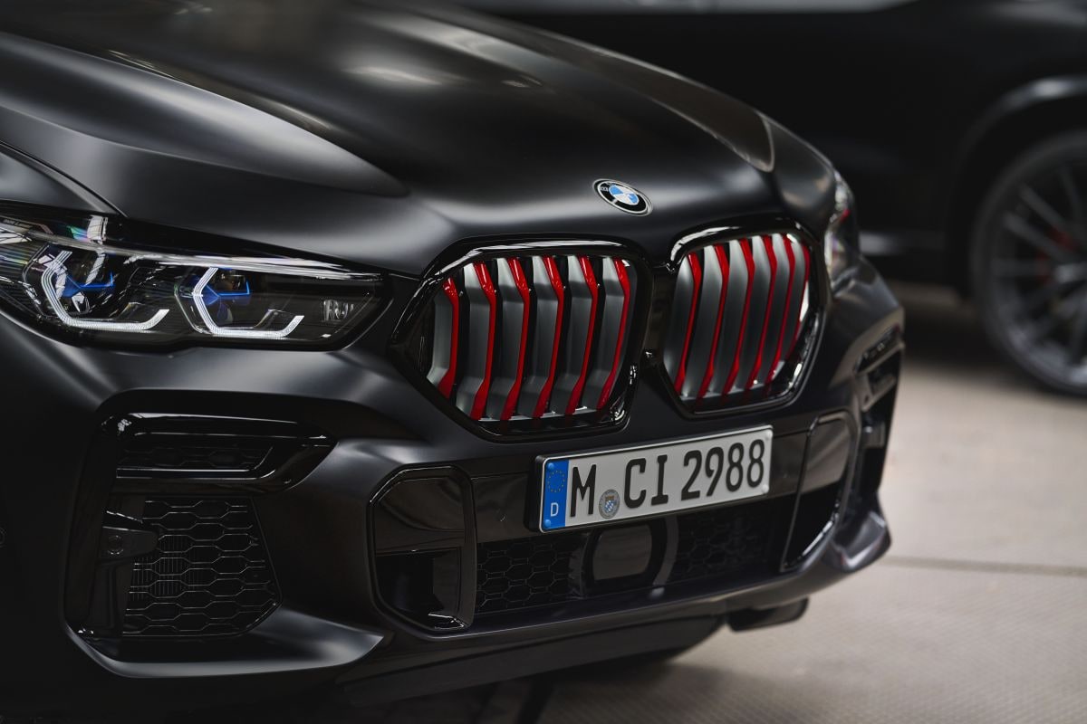 BMW X5 en X6 Black Vermilion en X7 Frozen Black