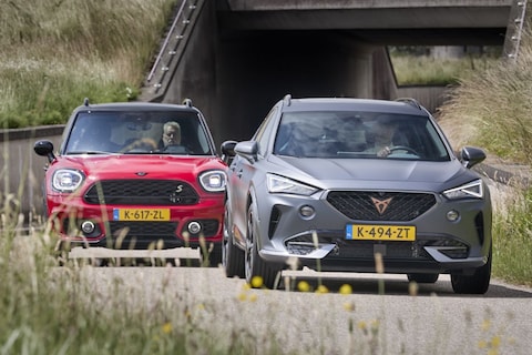 Cupra Formentor - Mini Countryman - Vergelijkende Test