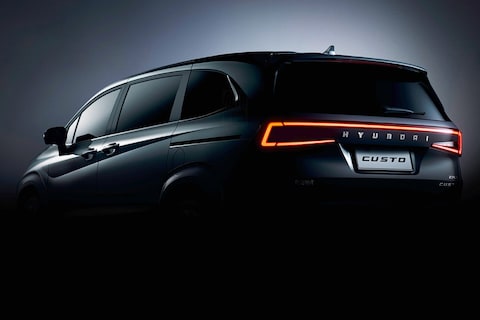 Hyundai laat nieuwe MPV zien