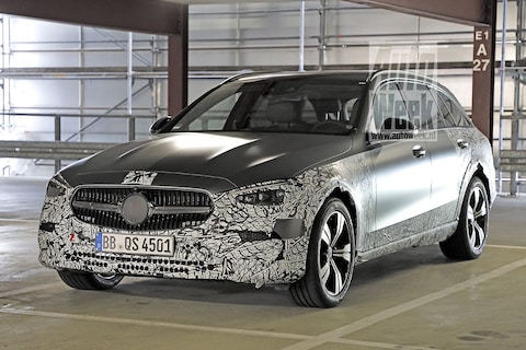 Mercedes-Benz C-klasse All-Terrain betrapt
