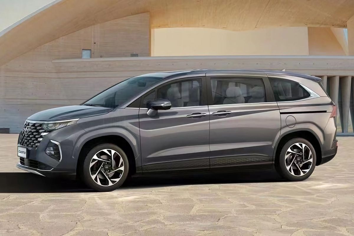 Hyundai Custo