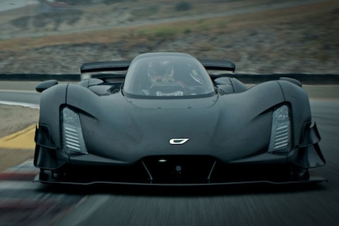 Czinger 21C verbreekt ronderecord Laguna Seca