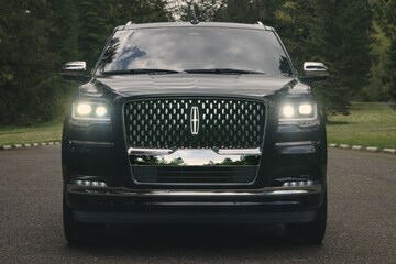 Lincoln Navigator Facelift