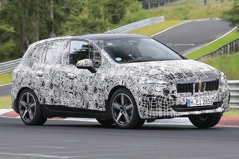 Nieuwe BMW 2-serie Tourer betrapt op de Nürburgring