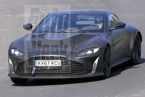 Aston Martin Vantage met V12 is onderweg
