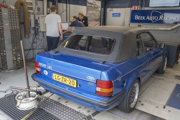 AutoWeek 34 - Op de Rollenbank - Ford Escort Cabrio 1.6 1984