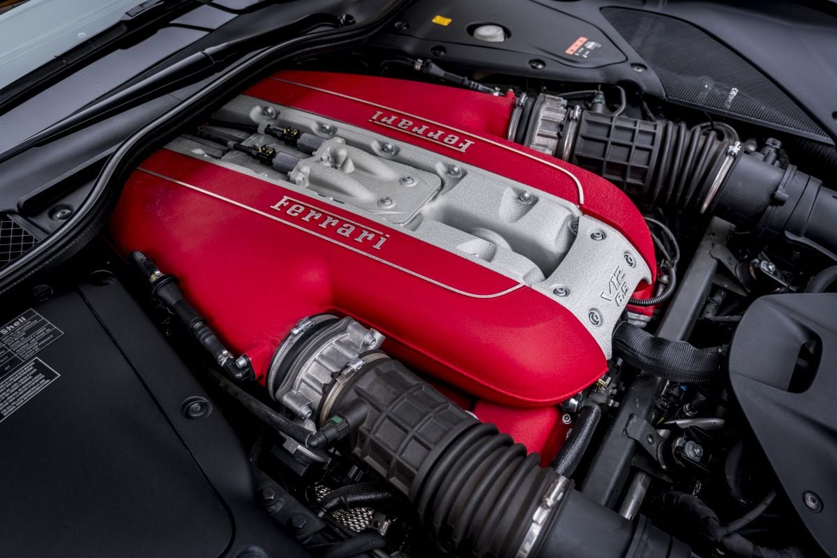 Ferrari V12