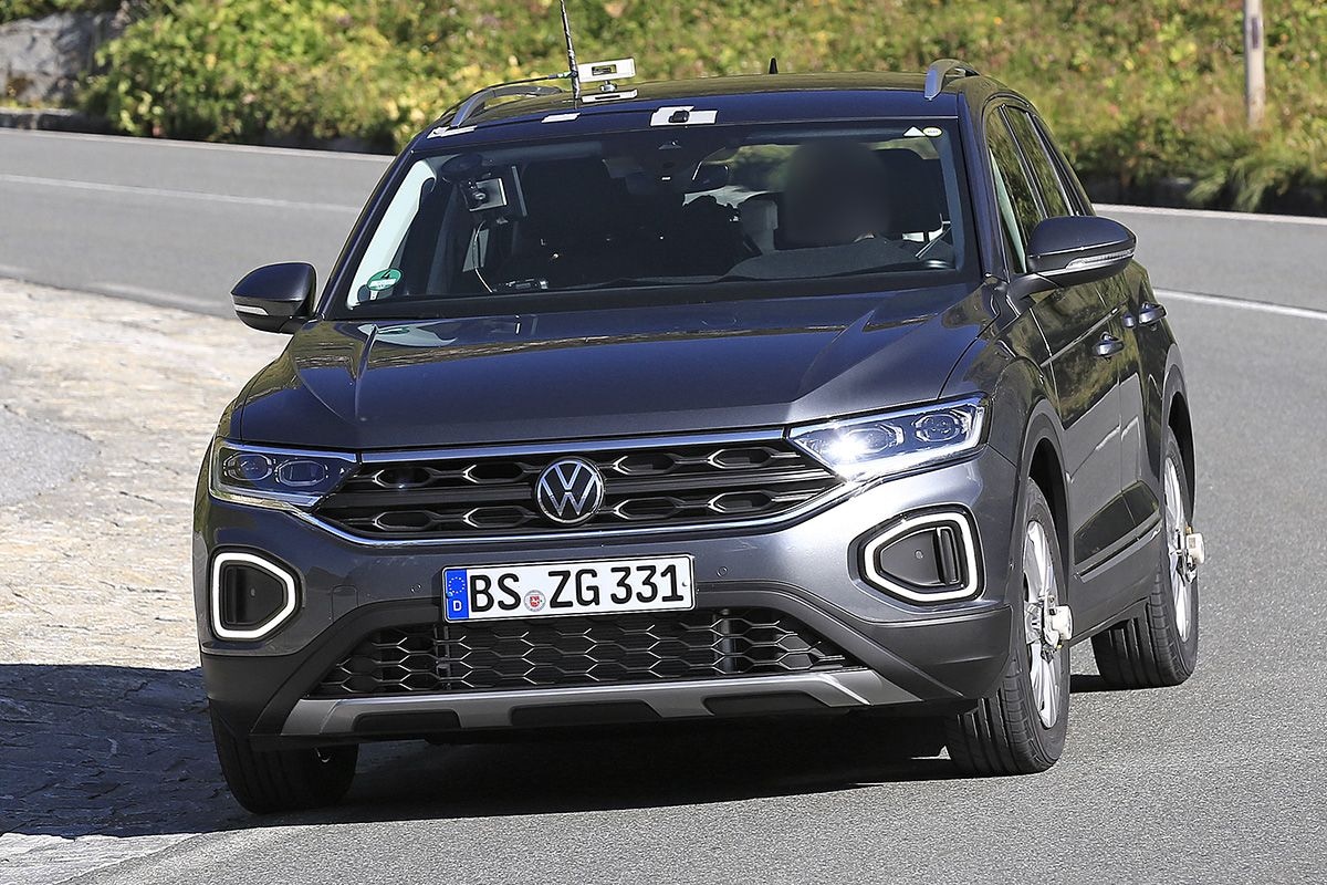 Spyshots Volkswagen T-Roc R