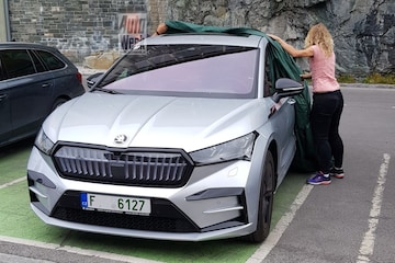 AutoWeek-lezer spot Skoda Enyaq Coupé iV
