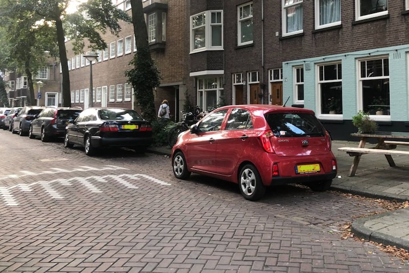 Parkeren Amsterdam straat