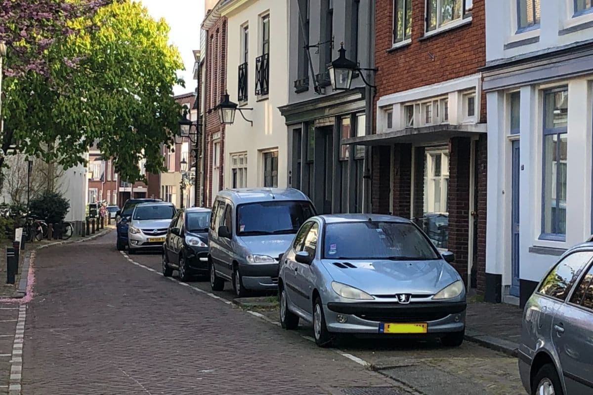 Parkeren Utrecht straat
