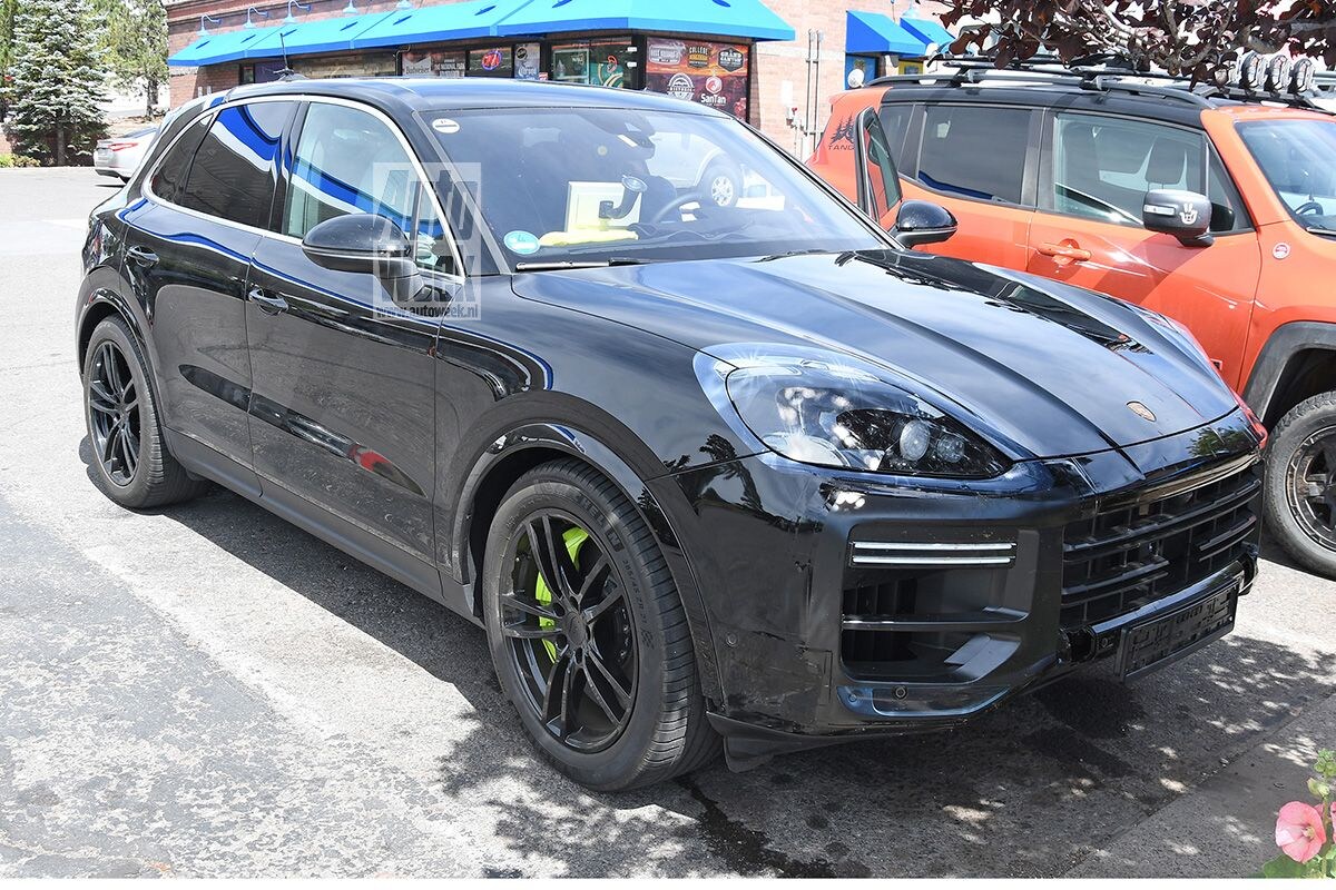 Spyshots Porsche Cayenne