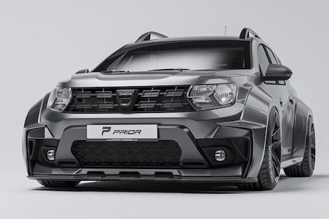 Dacia Duster platgeslagen en uitgebouwd