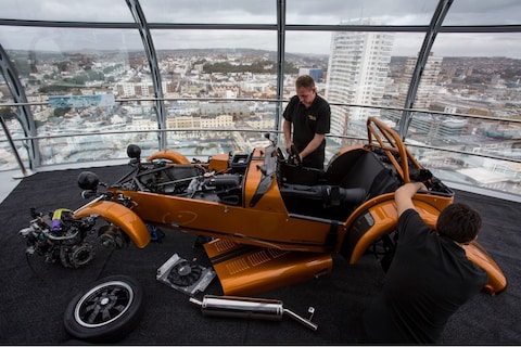 Caterham 170 is 'hoogst gebouwde auto ooit'