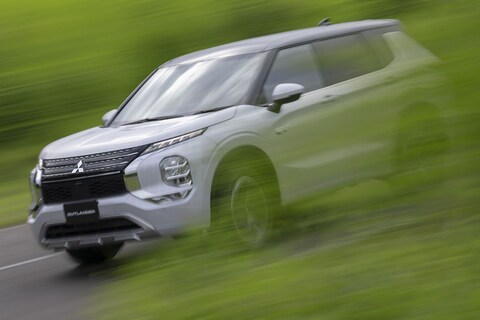 Nieuwe Mitsubishi Outlander PHEV in beeld