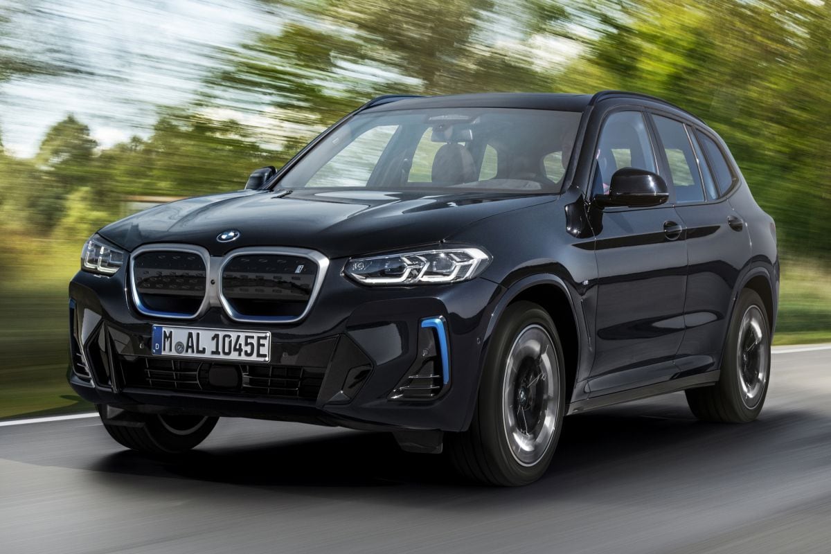 BMW iX3