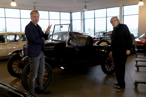 Een tijdreis door de autohistorie met Maarten van Rossem - Voor de oorlog