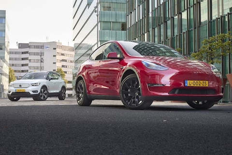 Tesla Model Y vs. Volvo XC40 - Vergelijkende Test