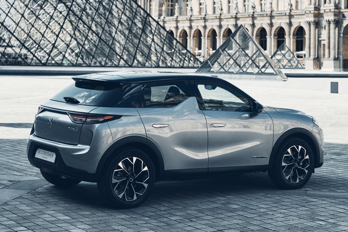 DS3 Crossback Louvre Edition