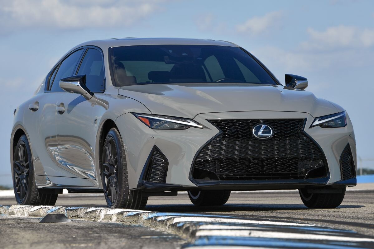 Lexus IS 500 F Sport