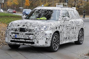 Spyshots Mini Countryman